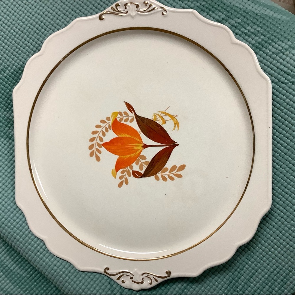 Vintage HARKER Bakerite Modern Tulip PLATTER